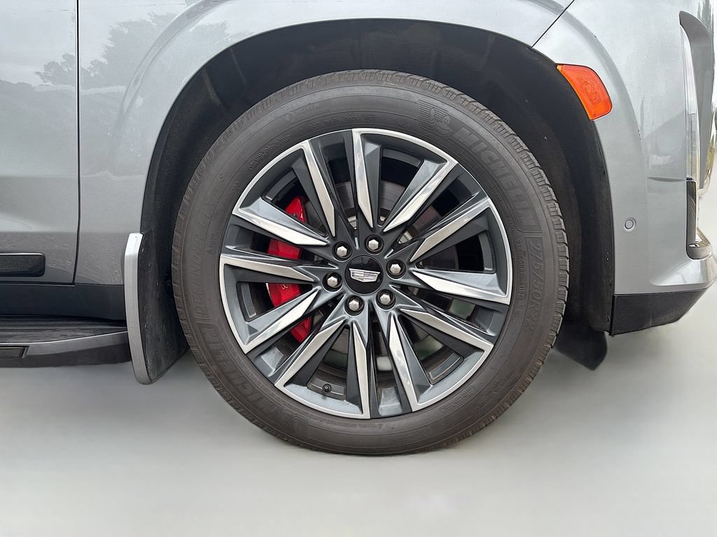 Used 2022 Cadillac Escalade Sport w/ Touring Package AWD/4WD image 11