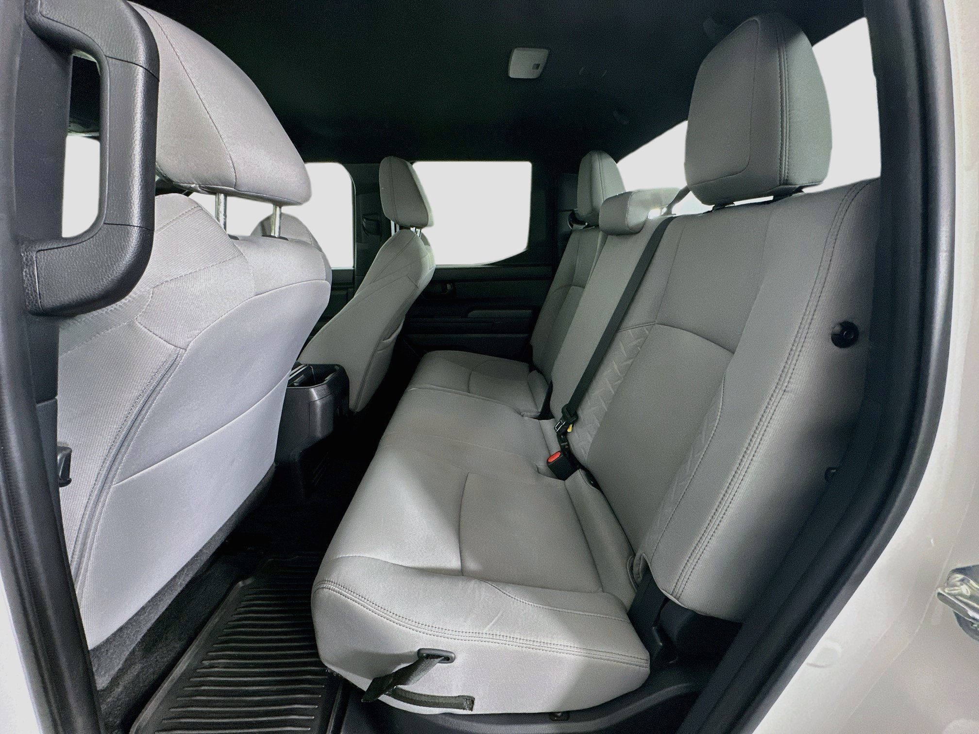 Used 2025 Toyota Tacoma SR5 RWD image 26
