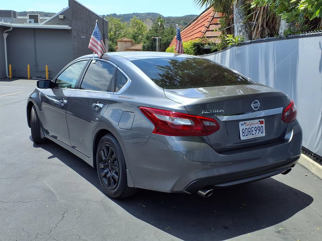 Used 2018 Nissan Altima 2.5 S w/ S Convenience Package FWD image 5