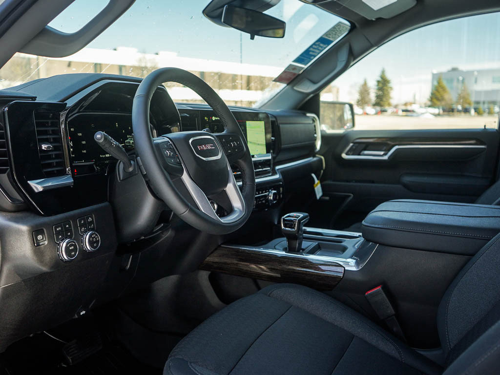 New 2026 GMC Sierra 1500 Elevation image 16
