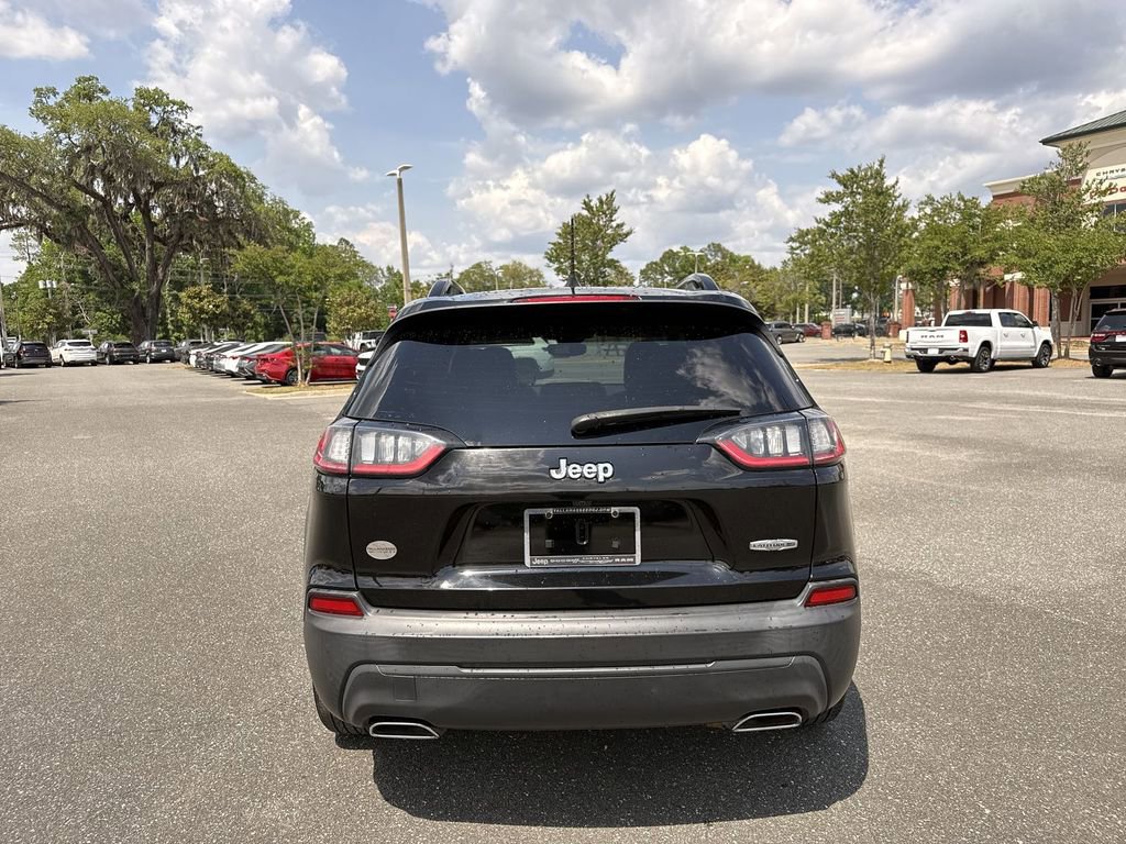 Used 2022 Jeep Cherokee Latitude Lux FWD image 4