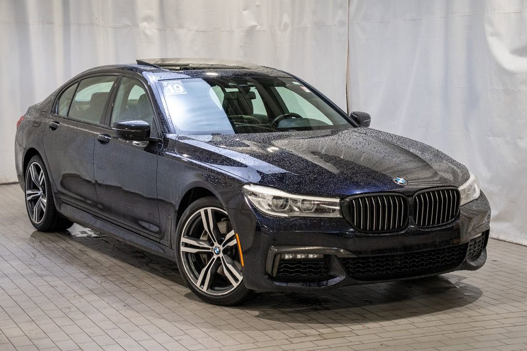 Used 2019 BMW 740i w/ M Sport Package image 1