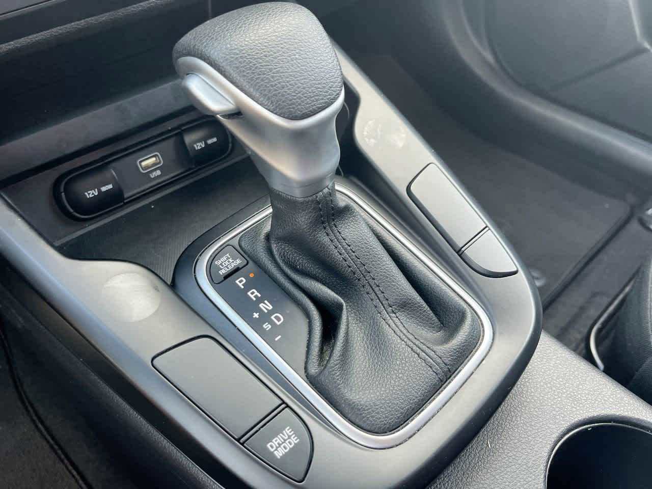 Used 2024 Kia Soul LX w/ LX Technology Package image 20