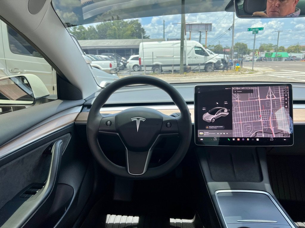 Used 2022 Tesla Model 3 image 40