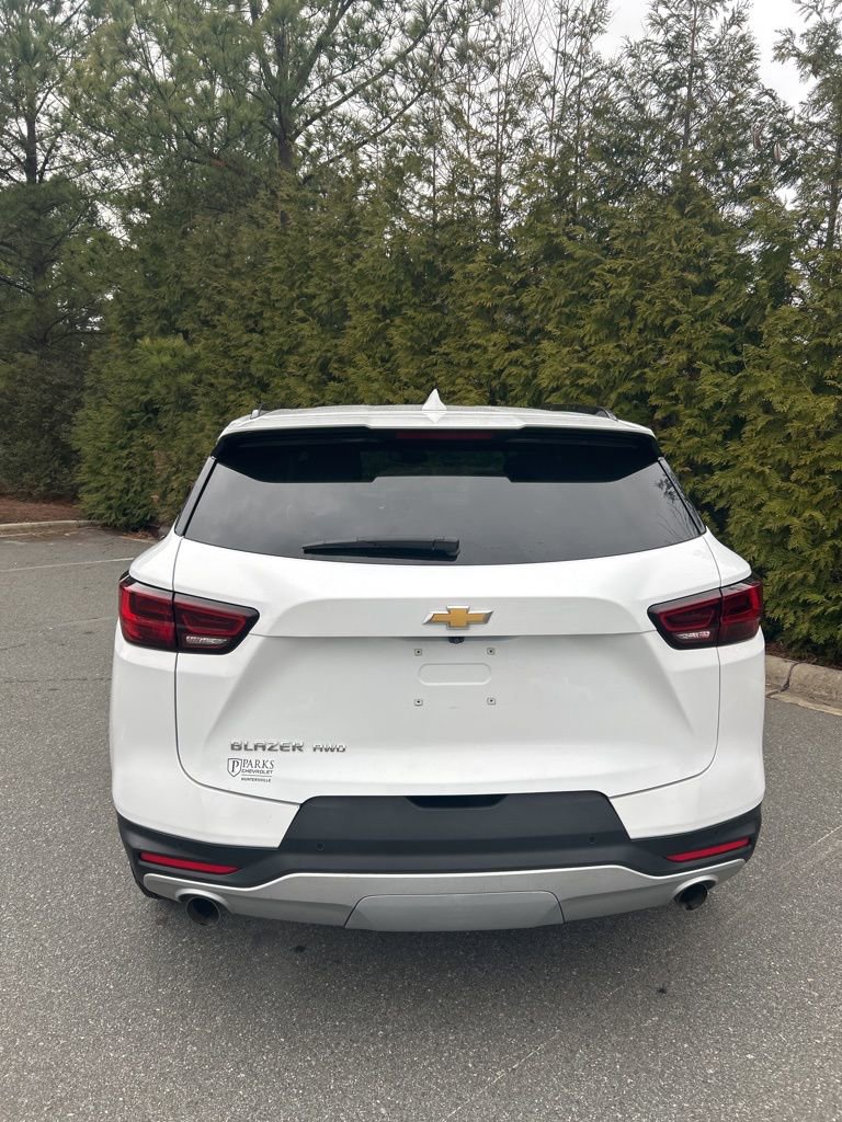 Used 2024 Chevrolet Blazer LT image 7