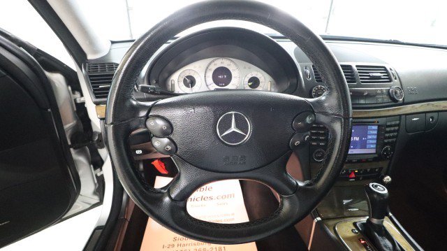 Used 2007 Mercedes-Benz E 350 4MATIC Sedan image 17