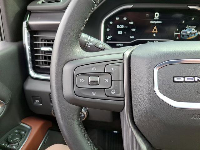 Used 2025 GMC Sierra 2500 Denali Ultimate image 9