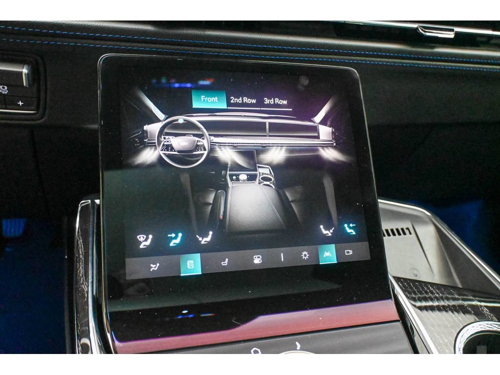 New 2026 Cadillac Escalade IQL Luxury AWD/4WD image 40