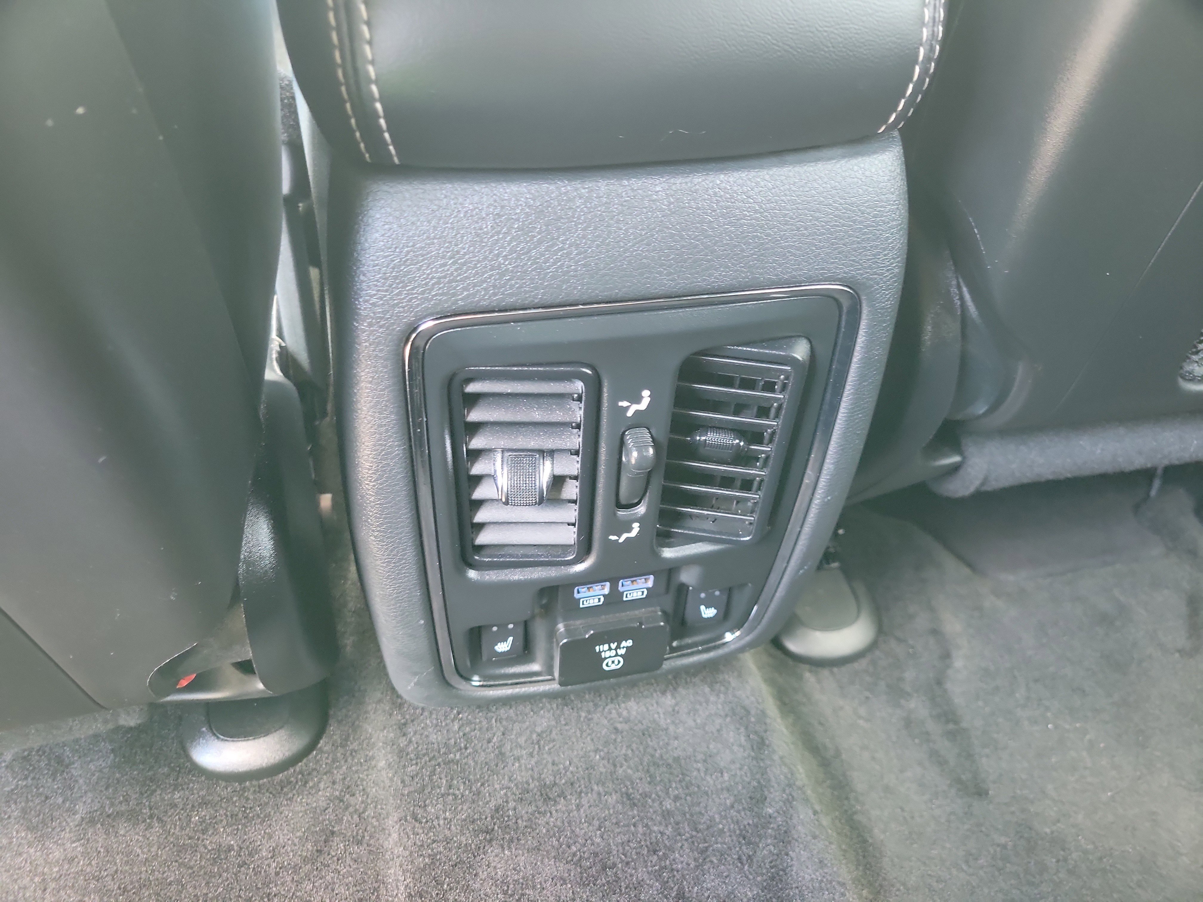 Used 2015 Jeep Grand Cherokee Limited AWD/4WD image 13