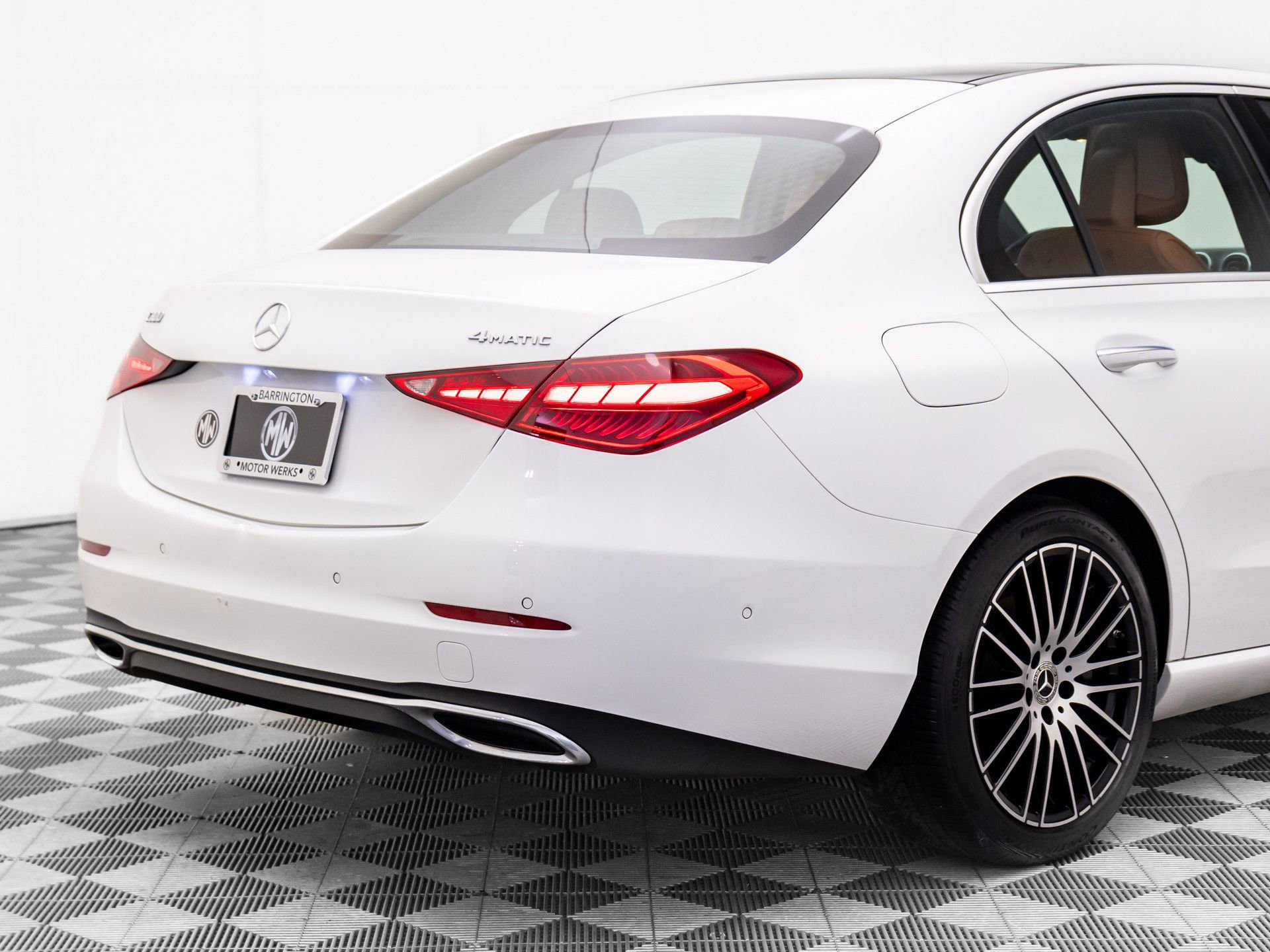 Used 2023 Mercedes-Benz C 300 4MATIC Sedan image 39