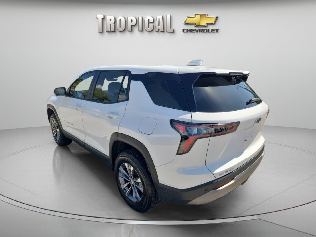 New 2026 Chevrolet Equinox LT w/ Safety and Technology Package FWD image 3