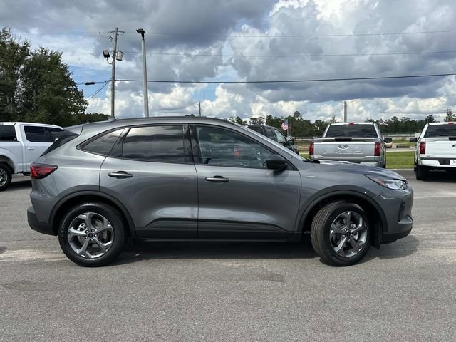 New 2026 Ford Escape ST-Line image 5