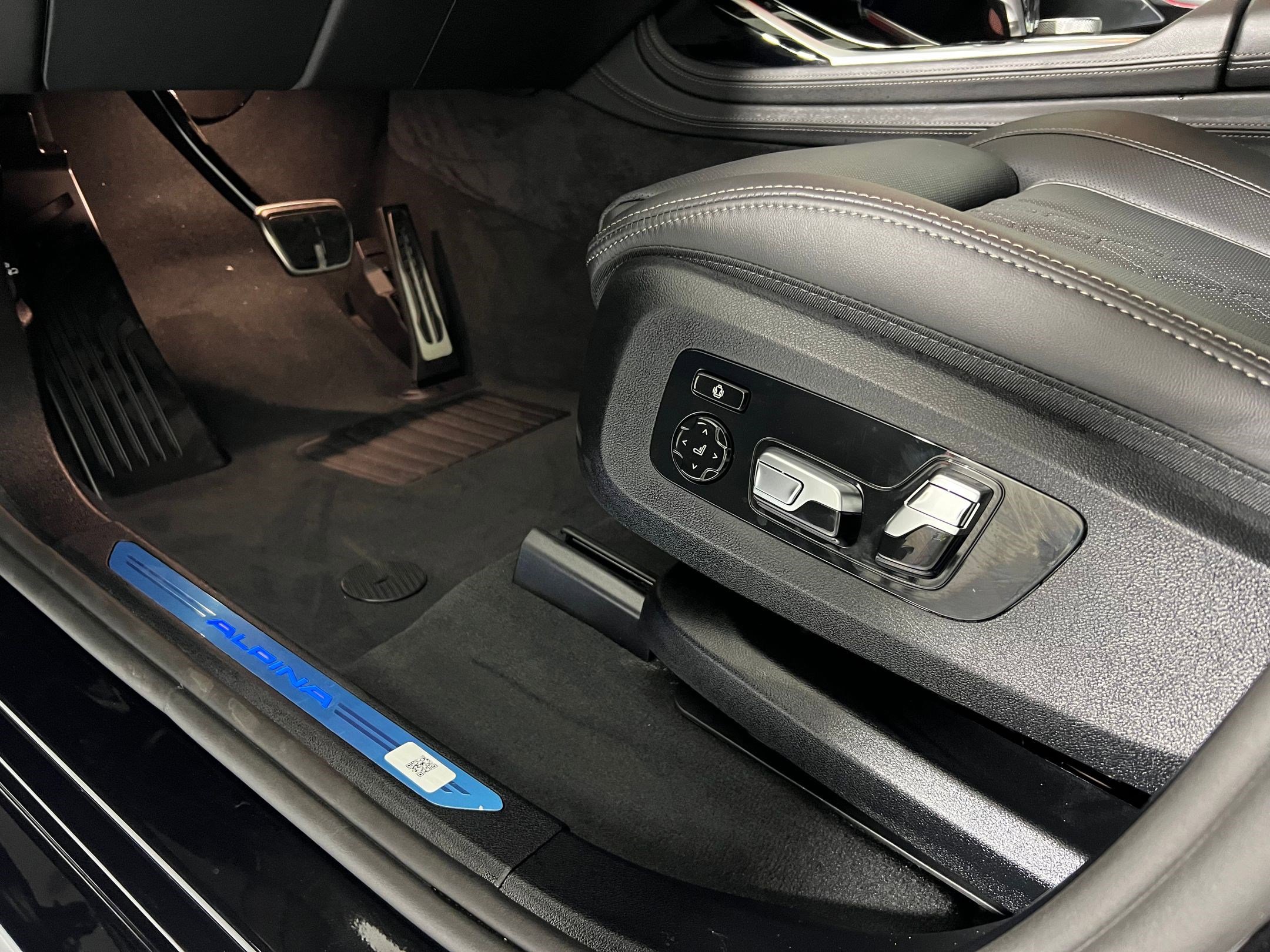 New 2026 BMW ALPINA XB7 image 11