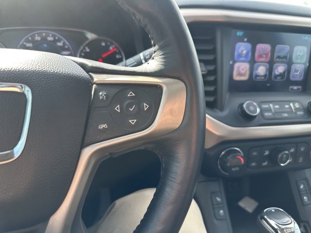 Used 2017 GMC Acadia Denali w/ Technology Package image 40