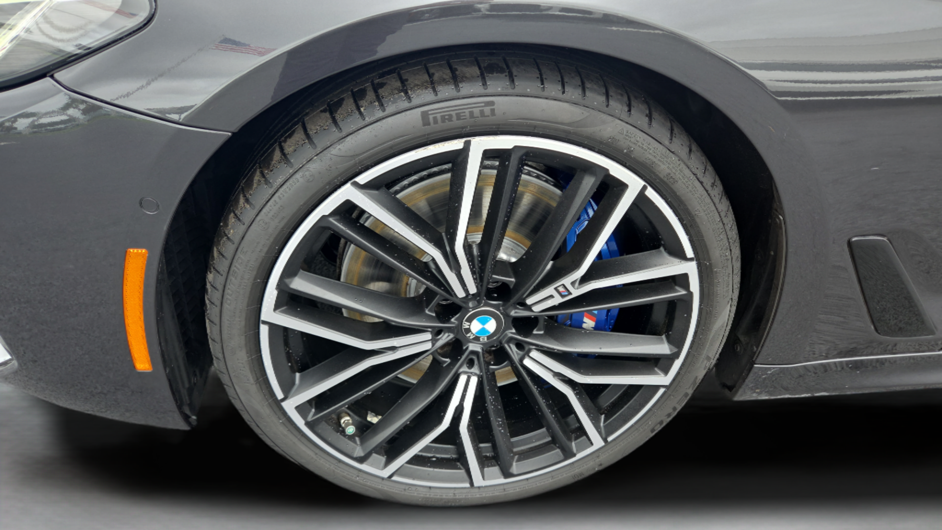Certified 2023 BMW M550i xDrive AWD/4WD image 38