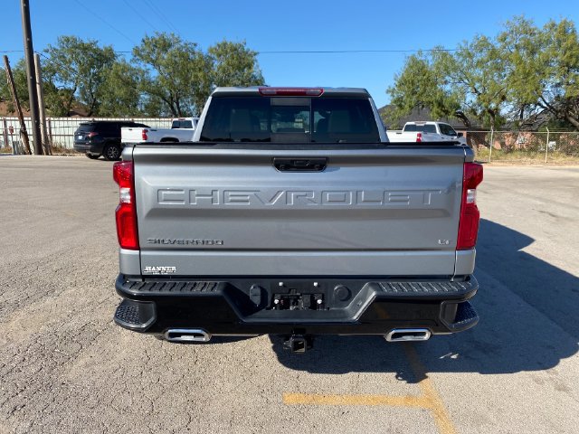 Used 2025 Chevrolet Silverado 1500 LT Trail Boss w/ Convenience Package II AWD/4WD image 5