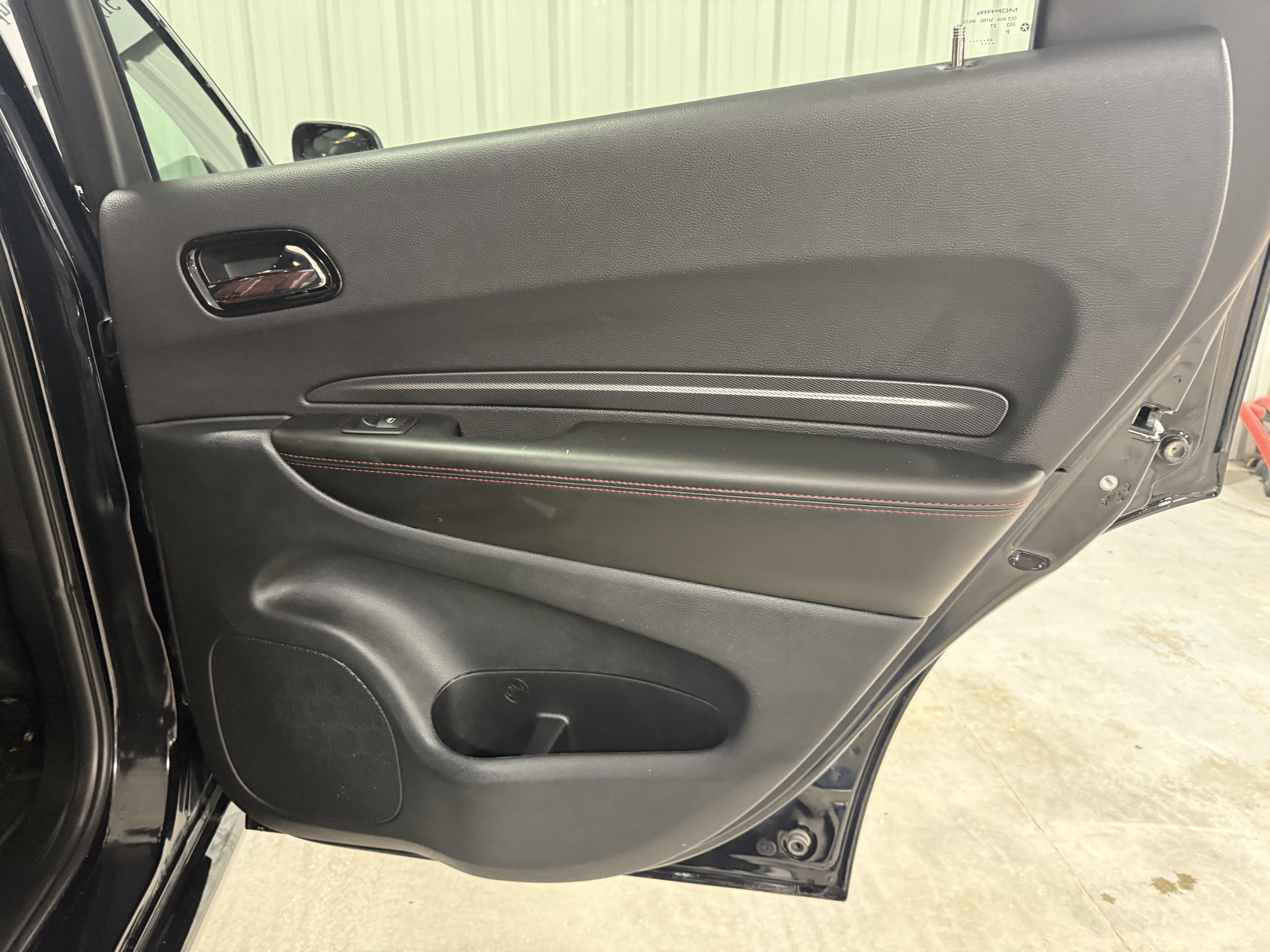 Used 2025 Dodge Durango GT image 9