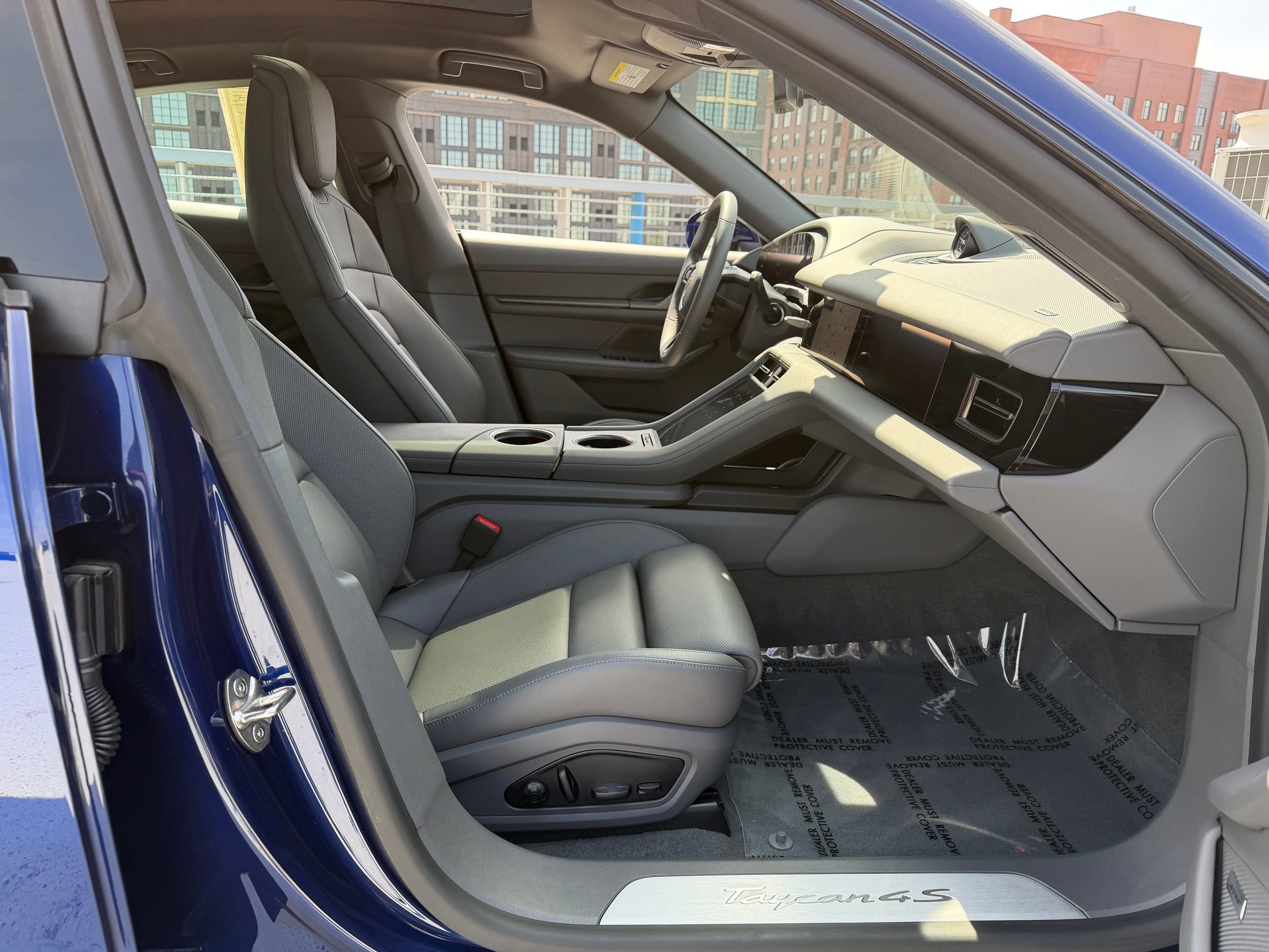 Certified 2025 Porsche Taycan 4S image 15