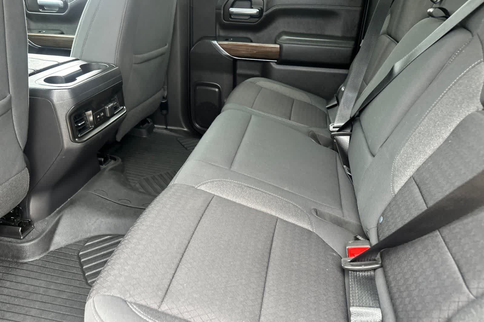 Used 2021 Chevrolet Silverado 1500 RST AWD/4WD image 5