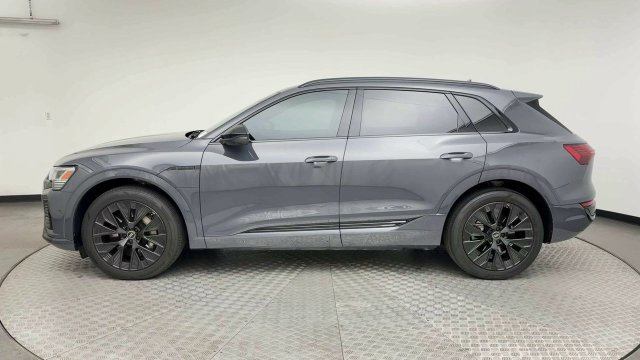 Certified 2024 Audi Q8 e-tron Premium Plus w/ Prestige Package AWD/4WD image 5
