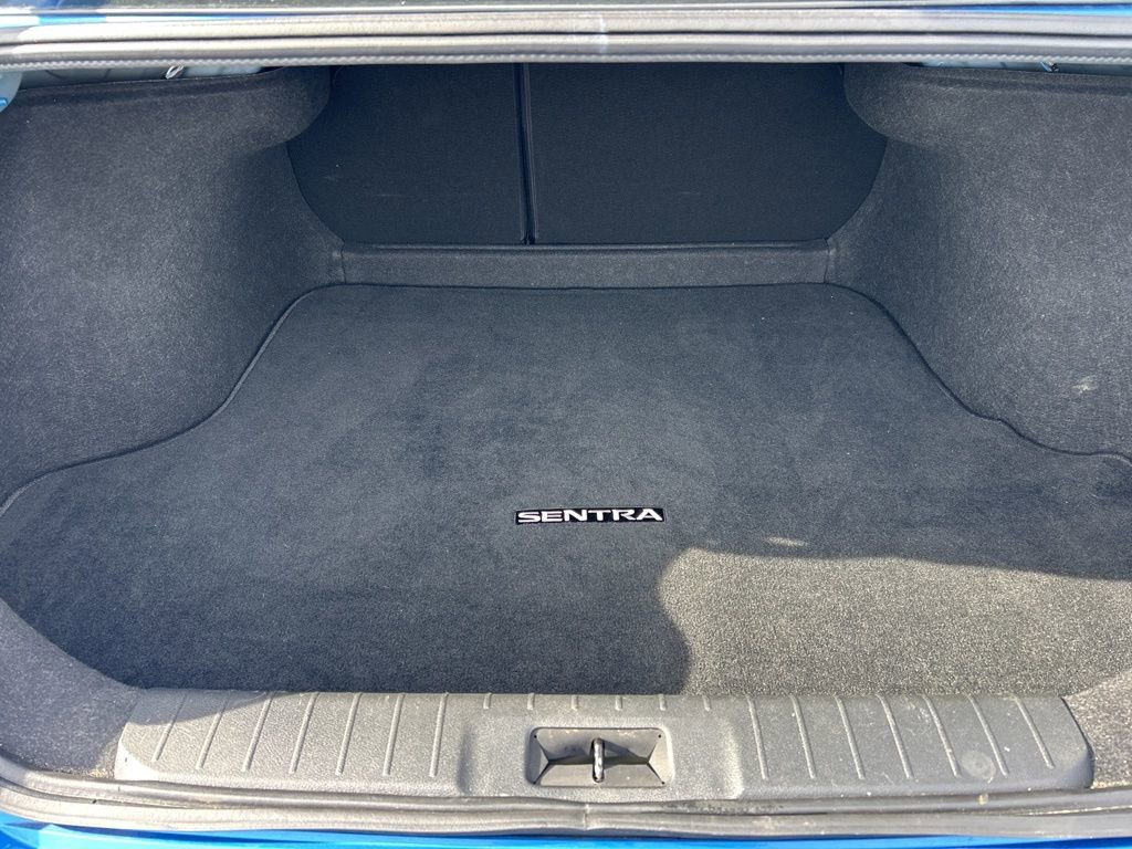 Used 2024 Nissan Sentra SV image 15