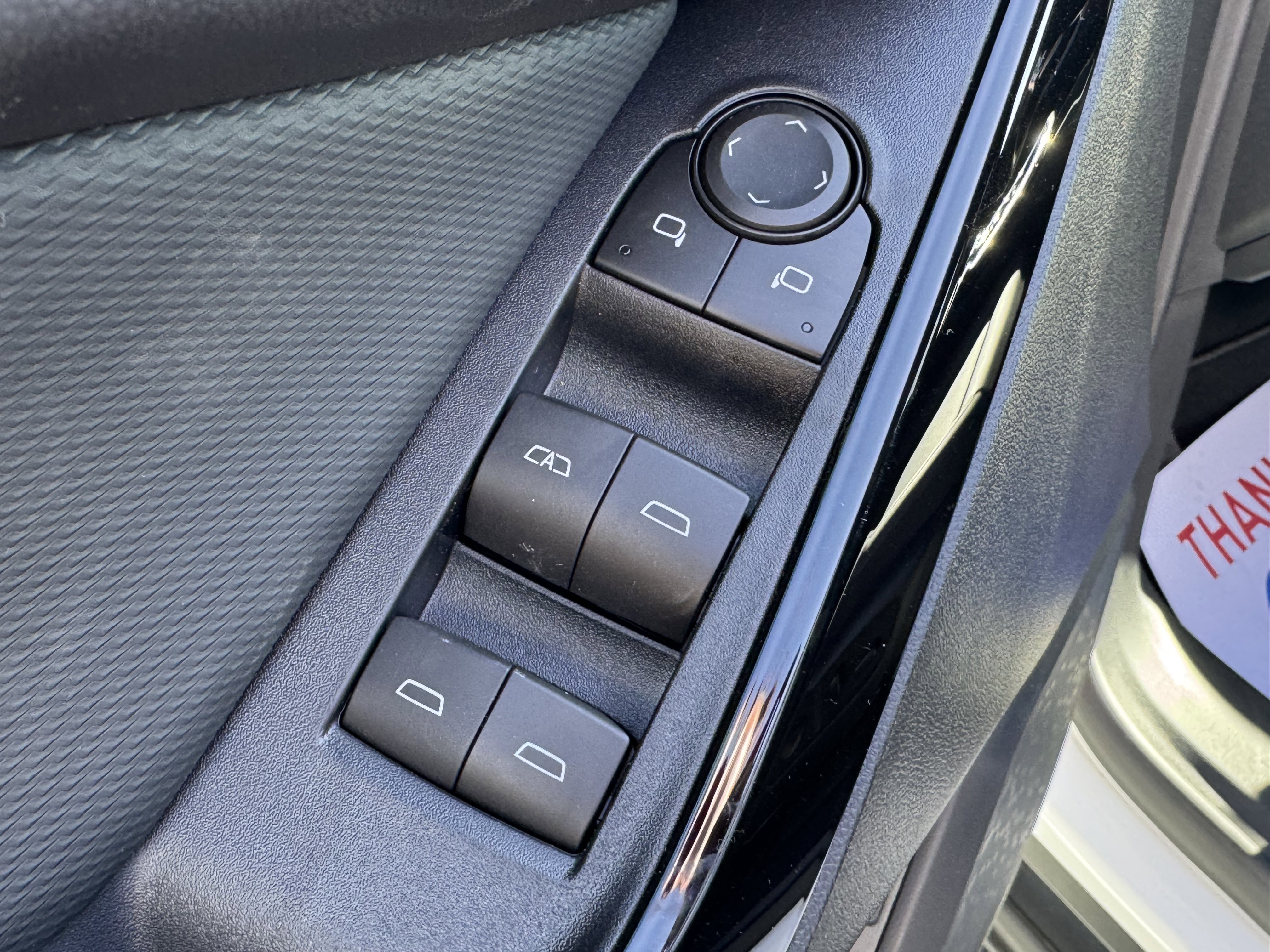 New 2026 Chevrolet Equinox LT w/ Convenience Package II image 13