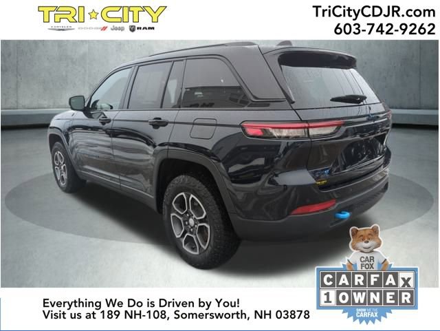 Used 2024 Jeep Grand Cherokee Trailhawk w/ Luxury Tech Group III image 3