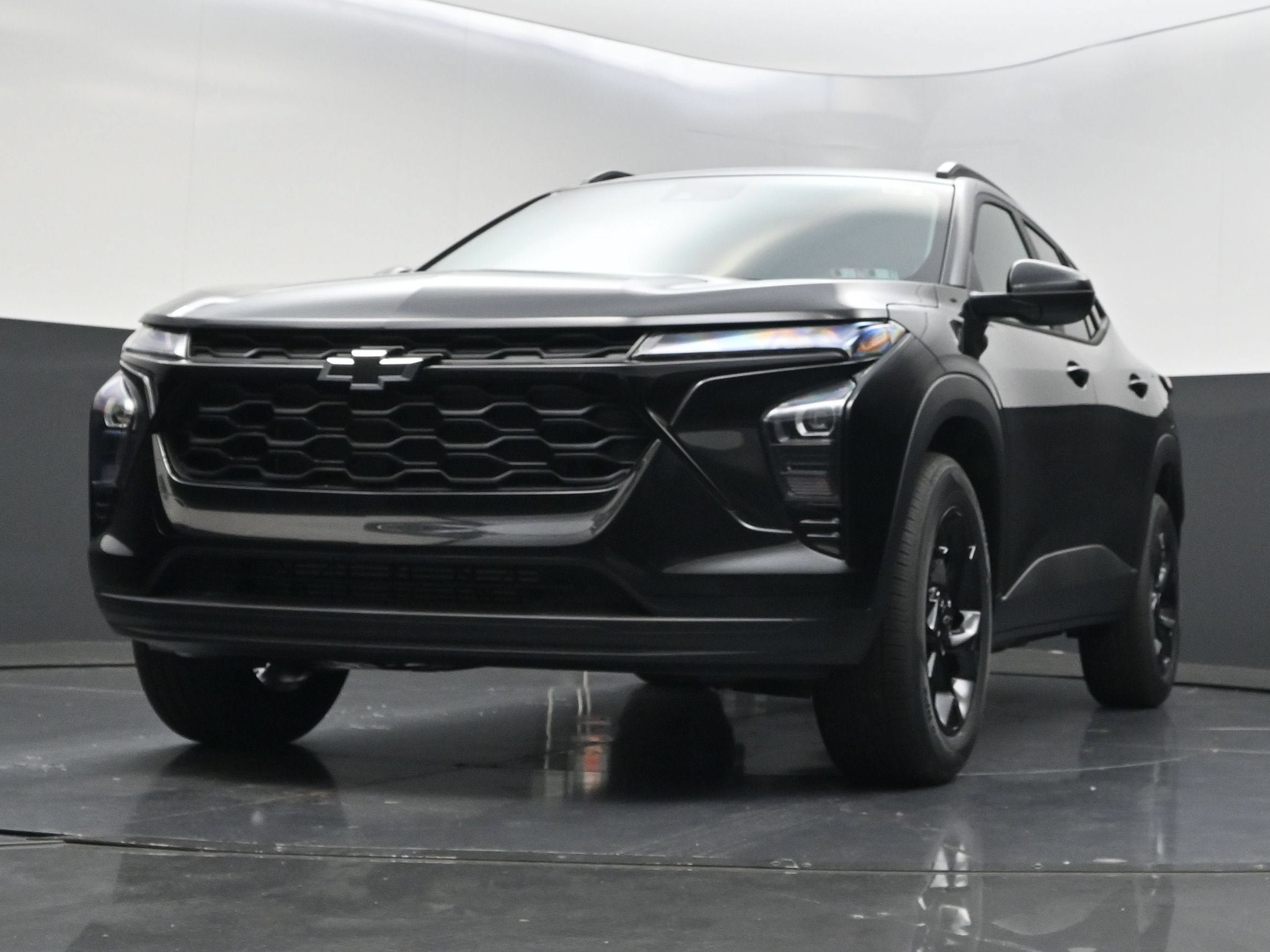 New 2026 Chevrolet Trax LT w/ Sunroof Package FWD image 40