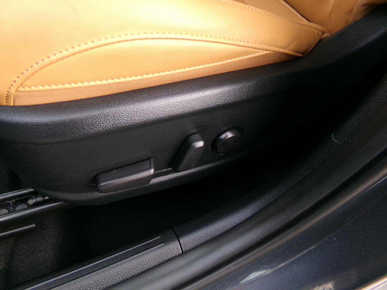 Used 2024 Kia Seltos EX image 14