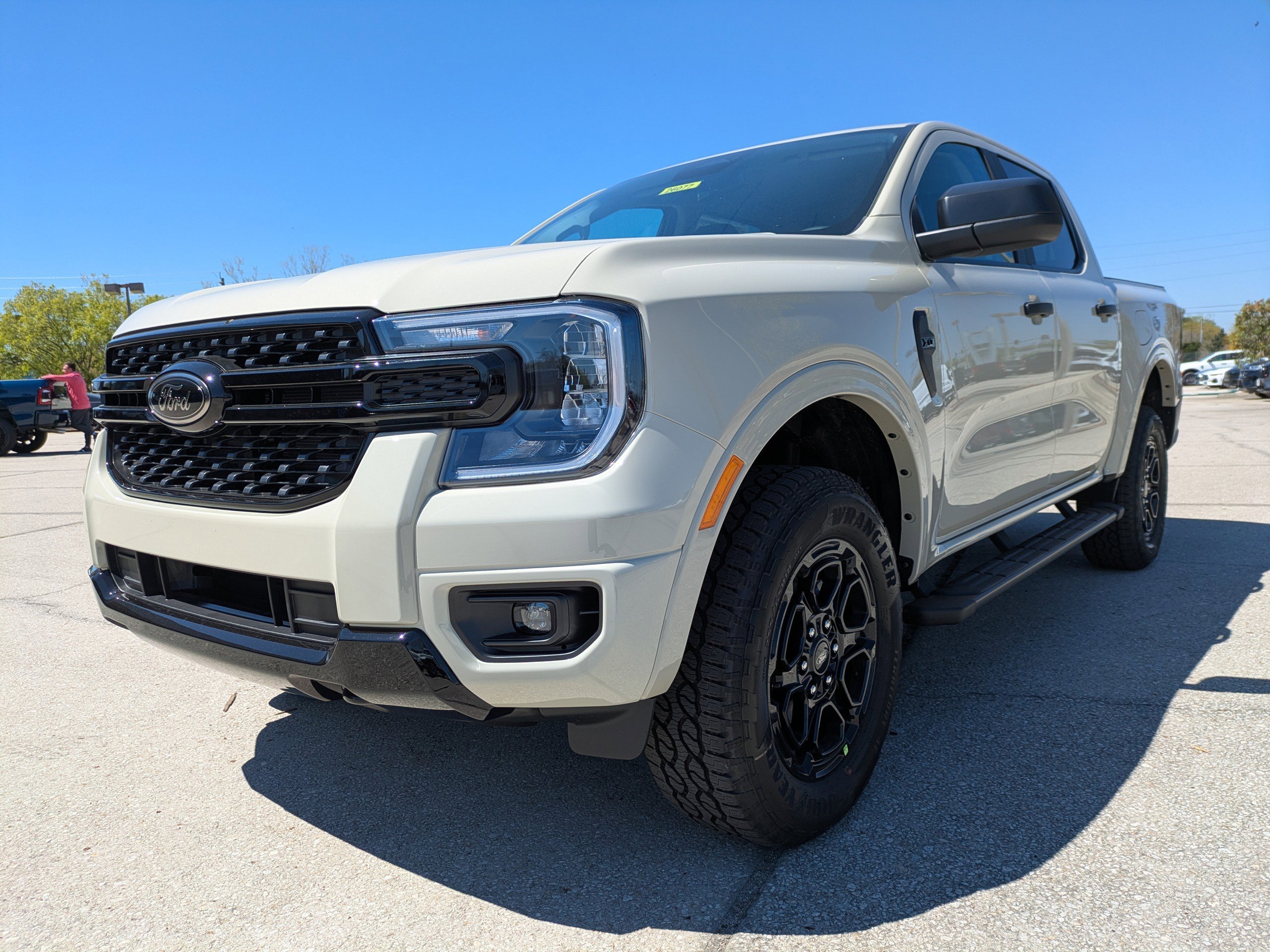 New 2026 Ford Ranger XLT w/ FX4 Off-Road Package AWD/4WD image 8