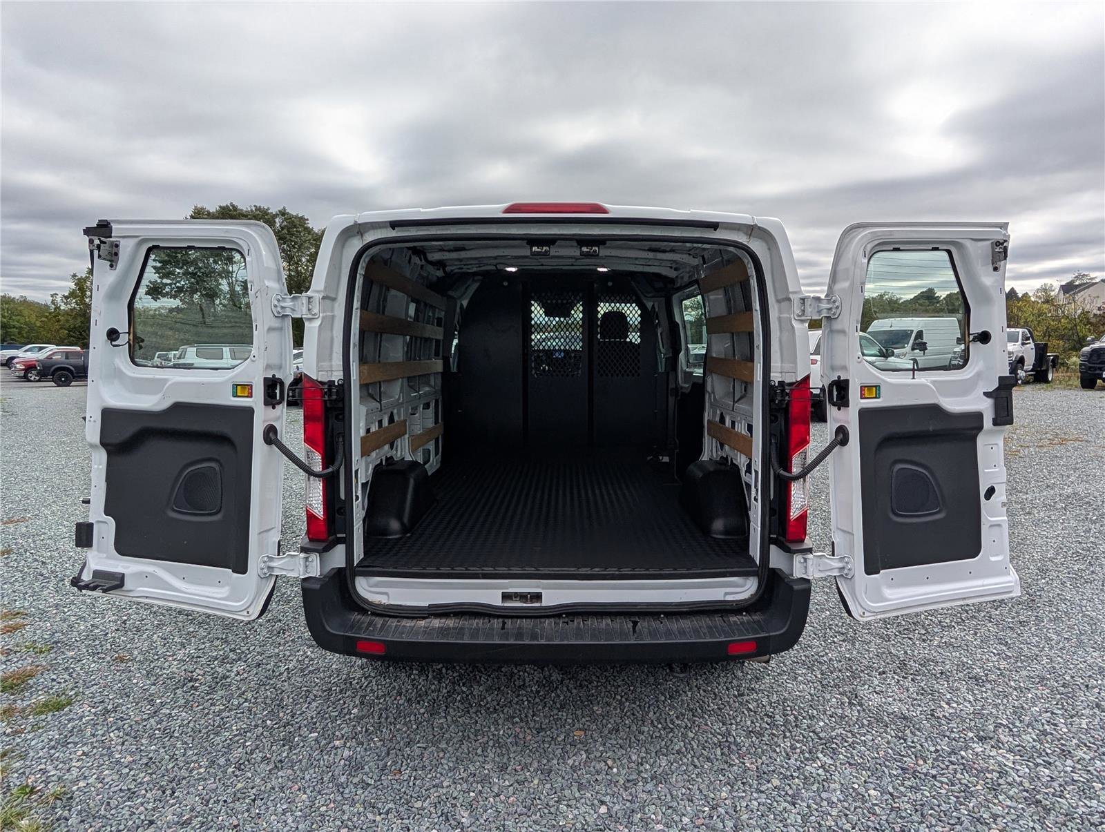 Used 2024 Ford Transit 250 Low Roof w/ Exterior Upgrade Package image 13