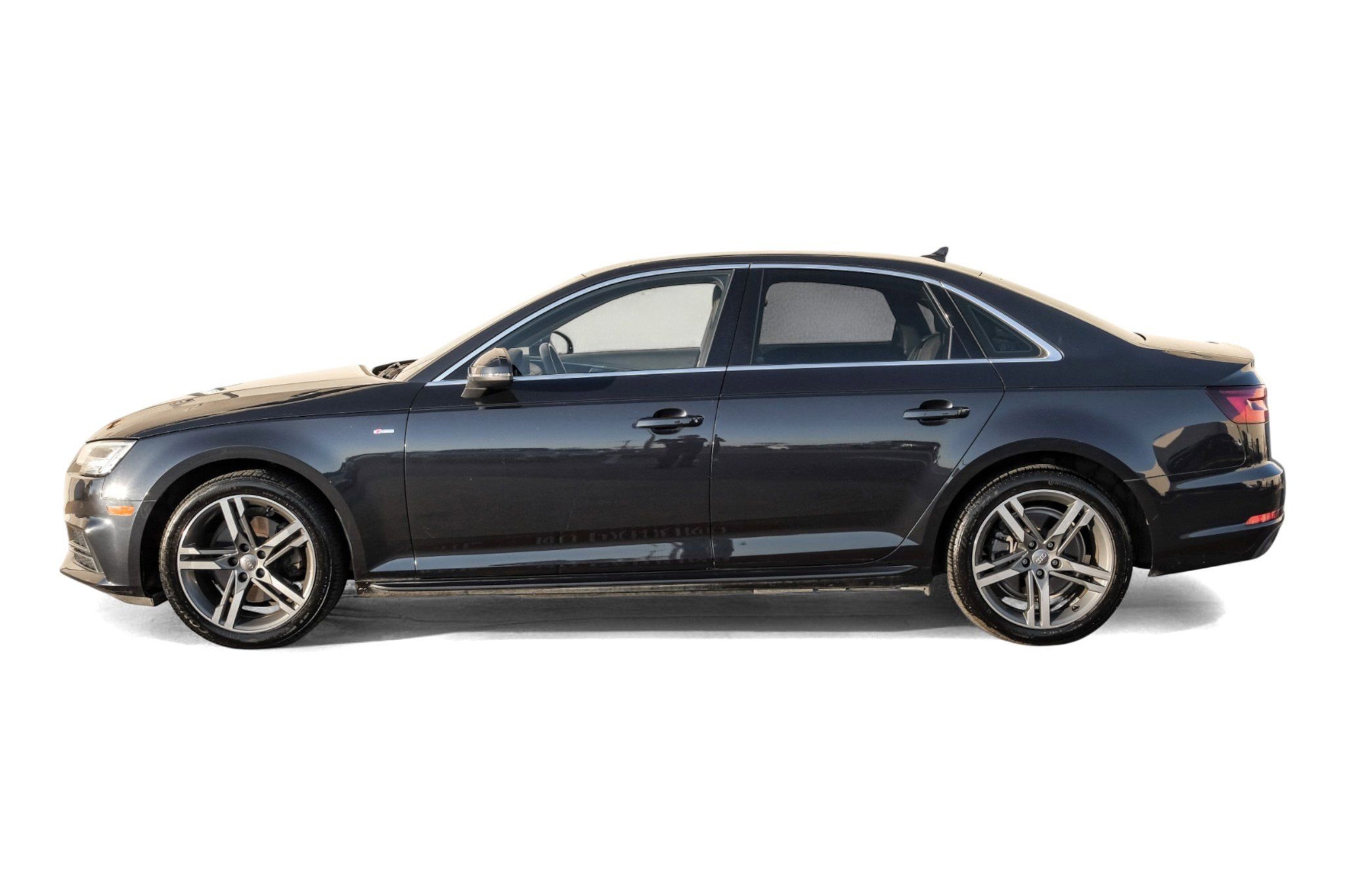 Used 2018 Audi A4 2.0T Ultra Premium Plus w/ Premium Plus Package image 9