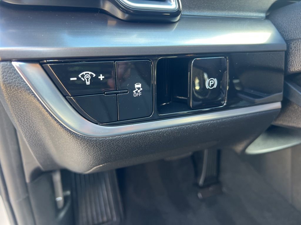 Certified 2025 Kia Sportage EX image 50