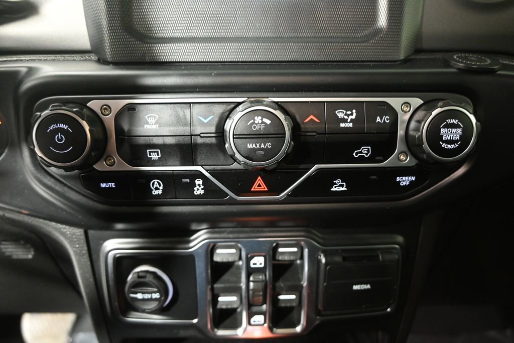 Used 2023 Jeep Gladiator Sport image 29