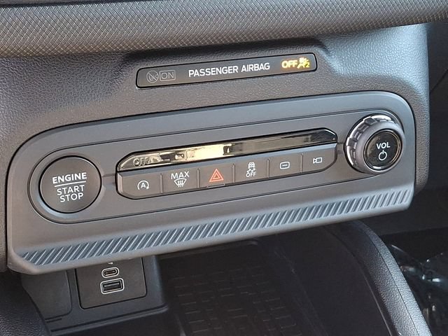 Used 2025 Ford Bronco Sport Big Bend w/ Convenience Package AWD/4WD image 19