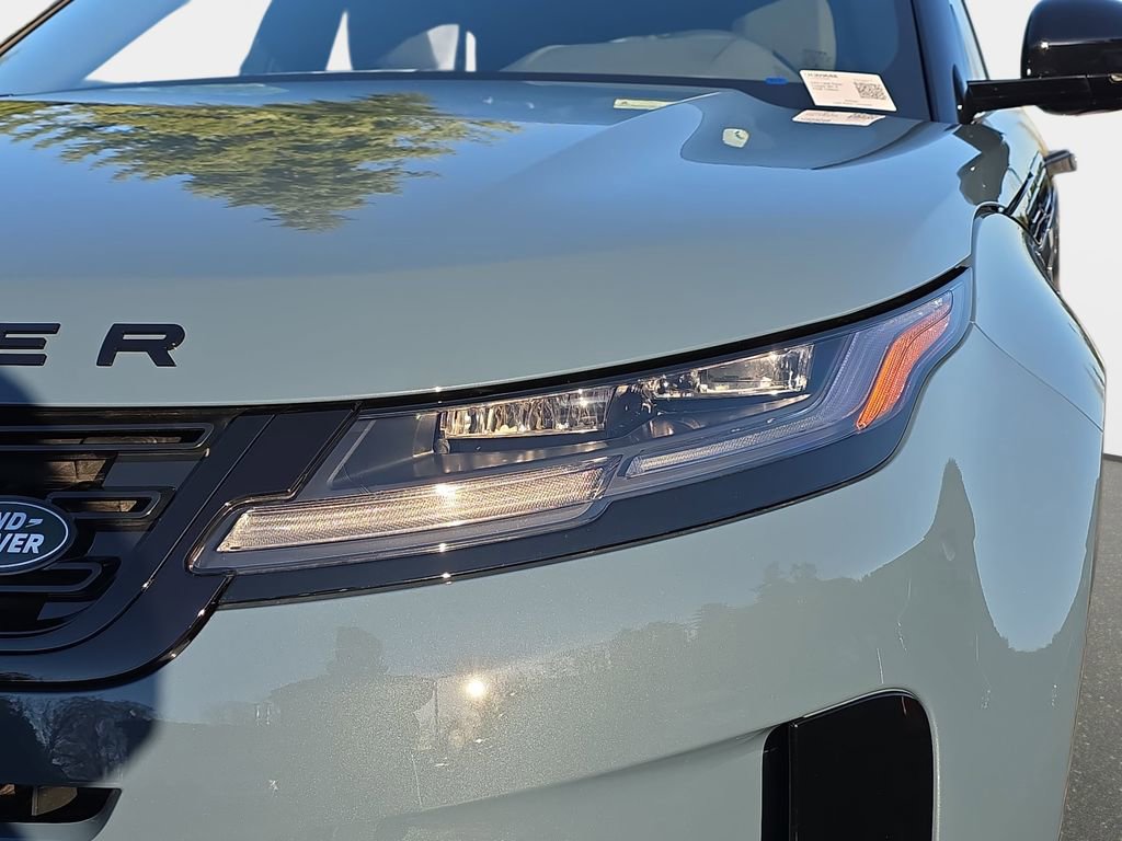 New 2026 Land Rover Range Rover Evoque S AWD/4WD image 33