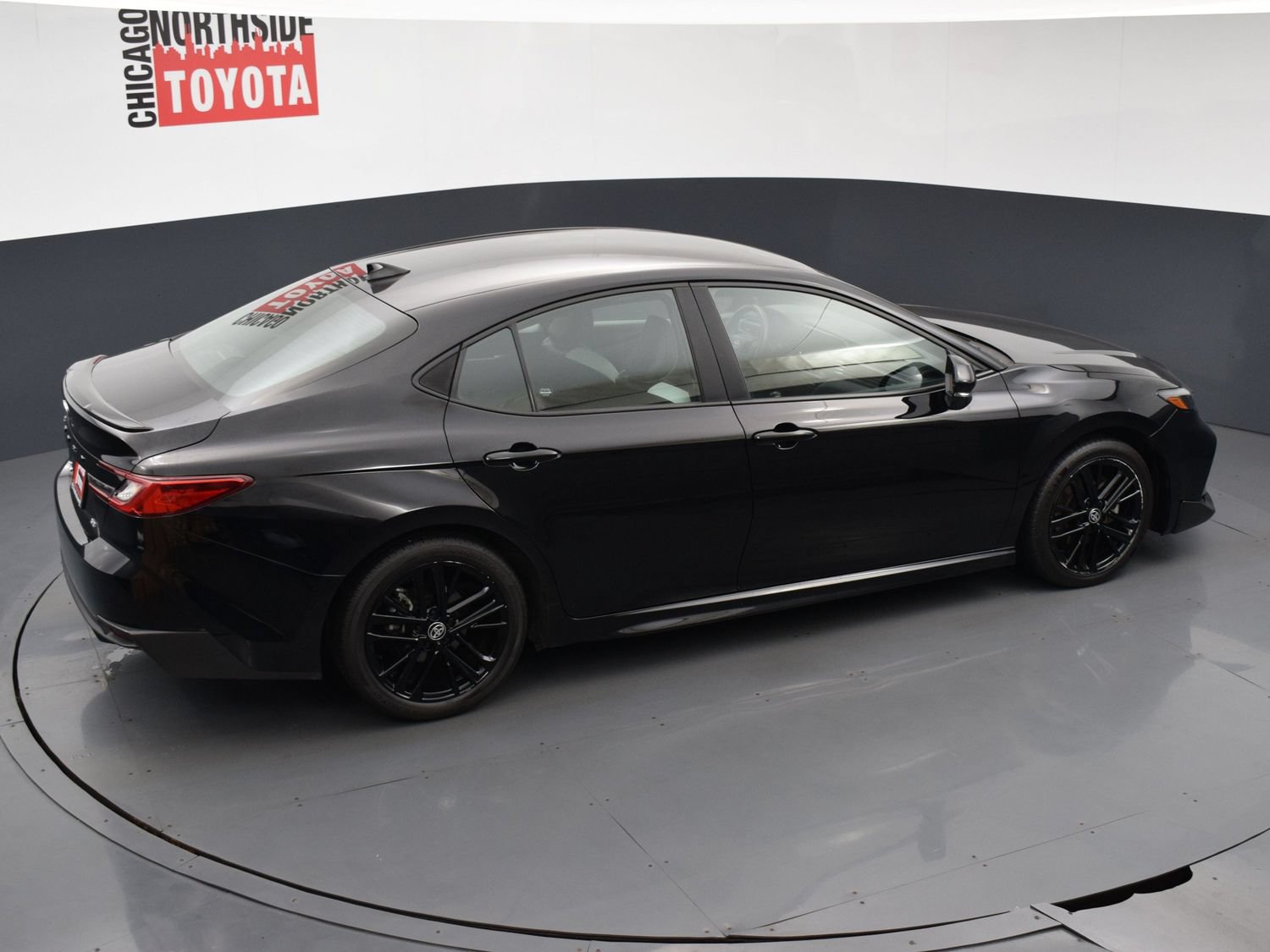 Used 2025 Toyota Camry SE FWD image 20