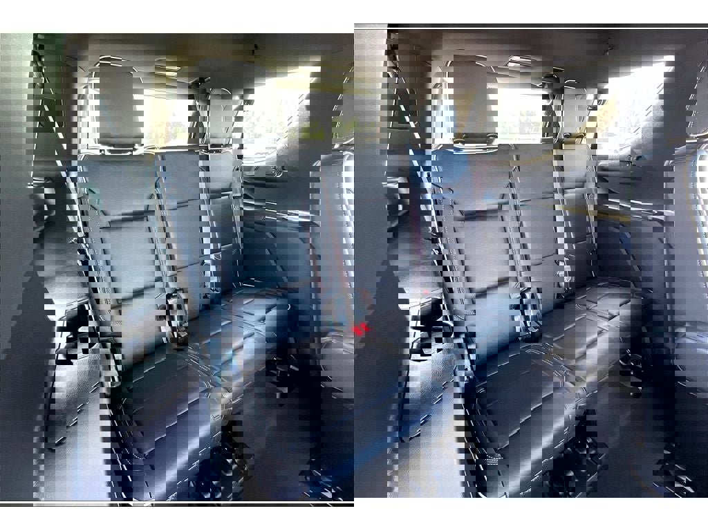 Used 2023 Chevrolet Tahoe Premier image 29