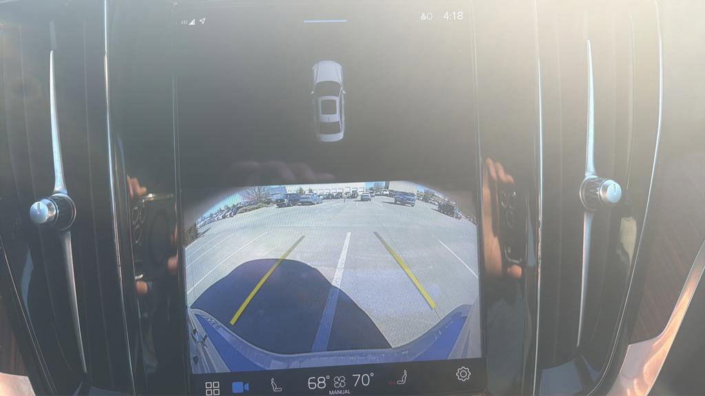 Used 2023 Volvo S60 T8 Plus image 22