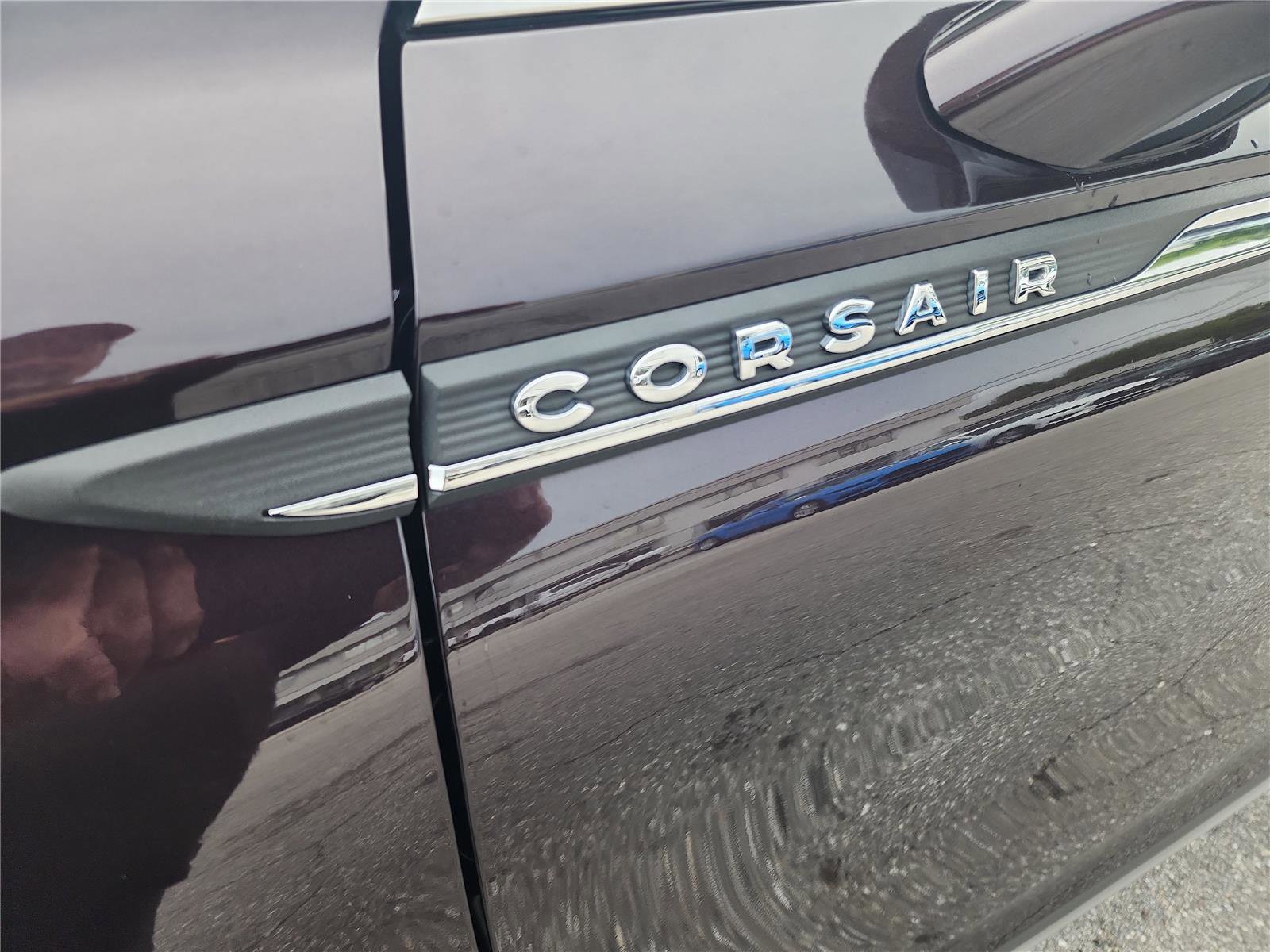 Used 2023 Lincoln Corsair FWD w/ Towing Package image 10