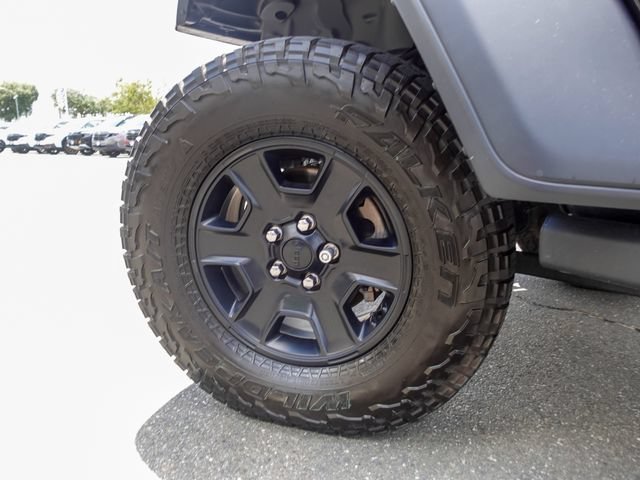 Used 2020 Jeep Gladiator Mojave w/ Cold Weather Group AWD/4WD image 11
