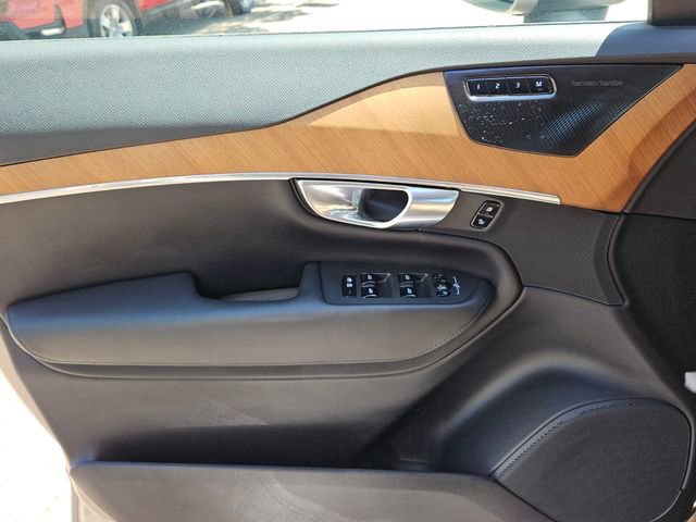 Used 2023 Volvo XC90 B6 Plus w/ Protection Package Premier image 26