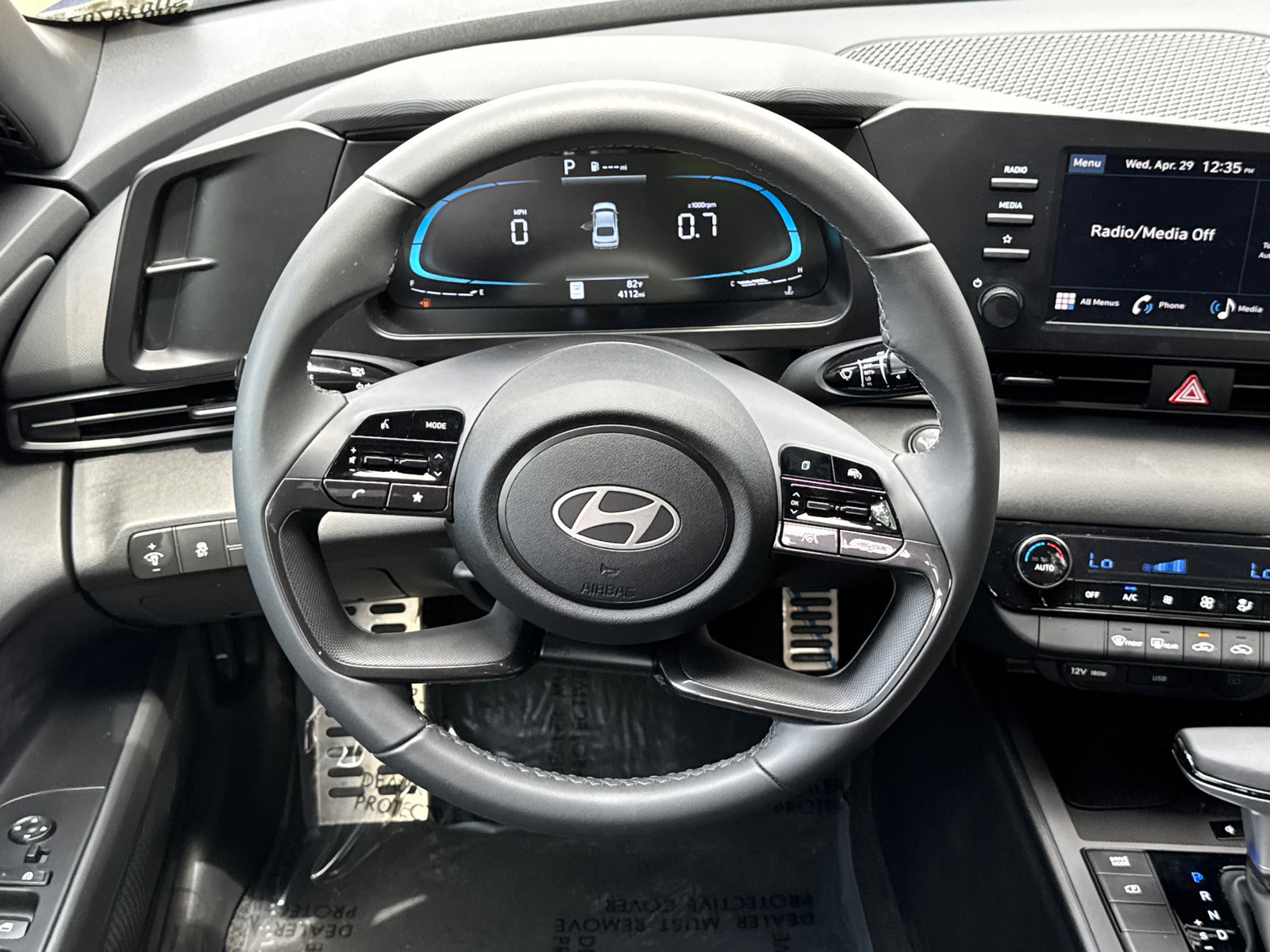 Used 2025 Hyundai Elantra Sport FWD image 23