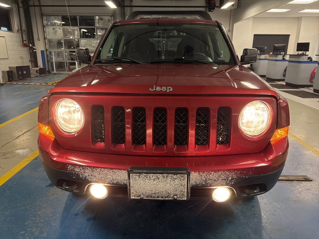 Used 2016 Jeep Patriot Sport w/ Power Value Group image 2