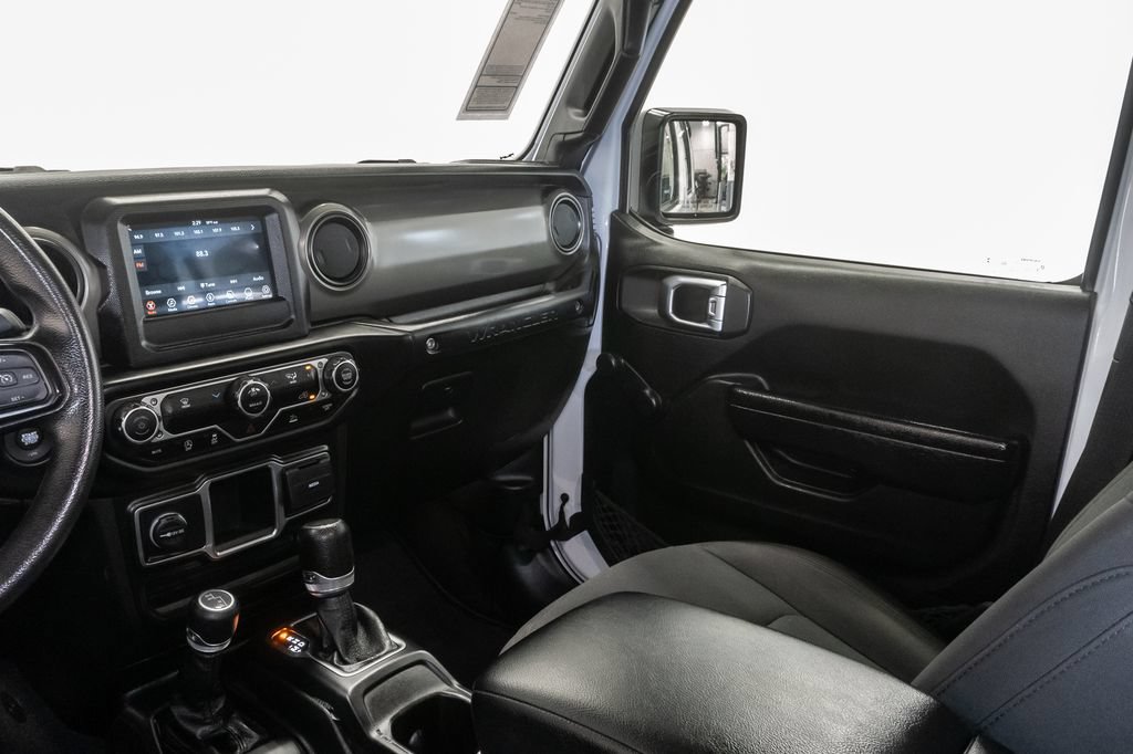 Used 2023 Jeep Wrangler Unlimited Sport AWD/4WD image 11