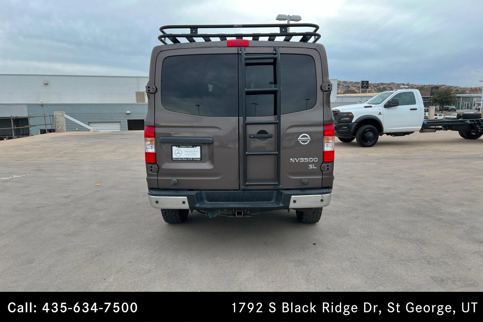 Used 2018 Nissan NV 3500 SL image 4