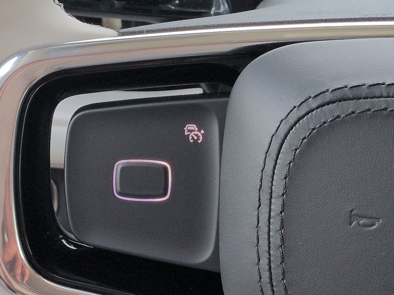 New 2026 Lincoln Navigator Reserve AWD/4WD image 24