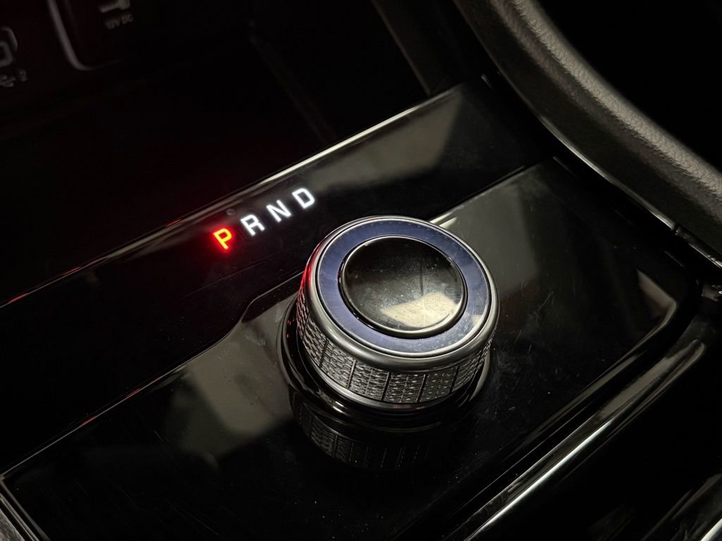 Used 2023 Jeep Grand Cherokee Altitude image 22