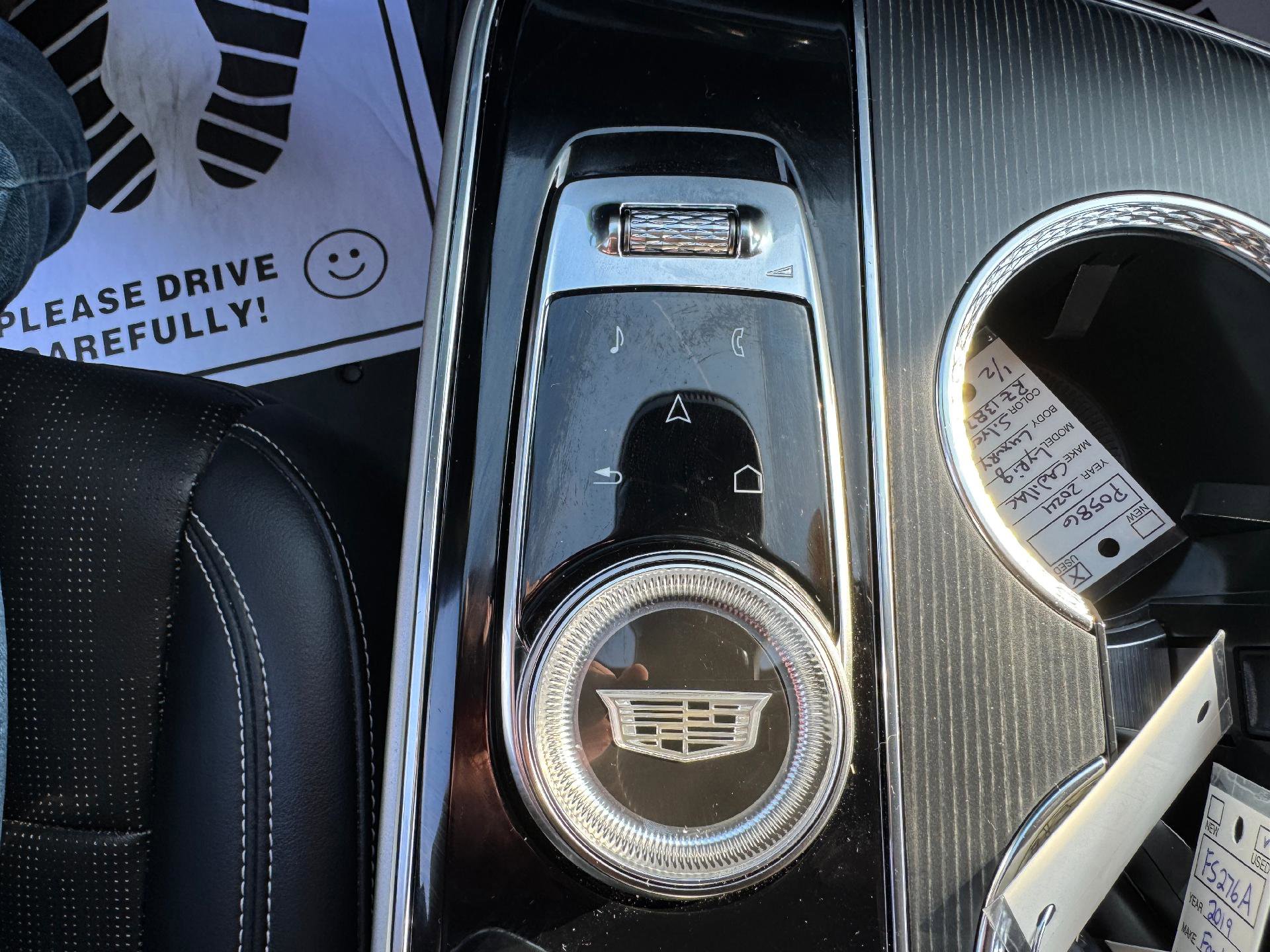 Used 2024 Cadillac Lyriq Luxury w/ LPO, Floor Liner Package image 21