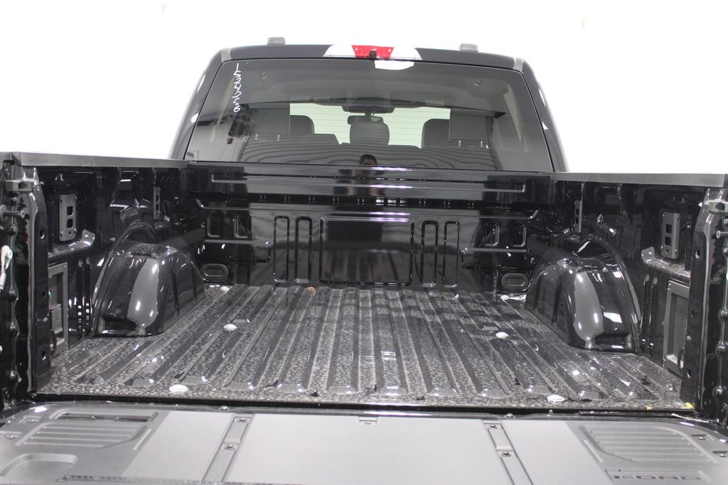 New 2025 Ford F150 Lightning Flash image 20